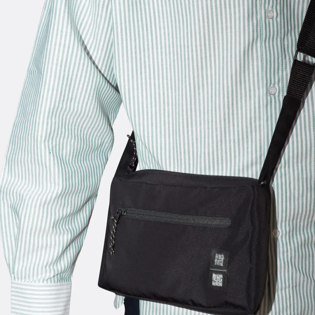 Wetheknot Recycled Shoulder Bag>Man Bags & Backpacks