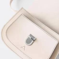 Antonio - Handmade Story Teresa Saddle Bag><noscript><img width=