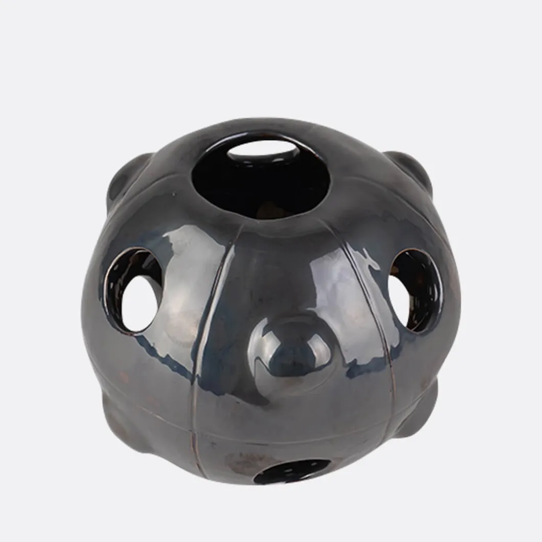 Mia Aga Tfrlab_01 Silver Candle Holder>Man Home Accessories
