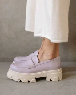 Alohas Trailblazer Loafers><noscript><img width=