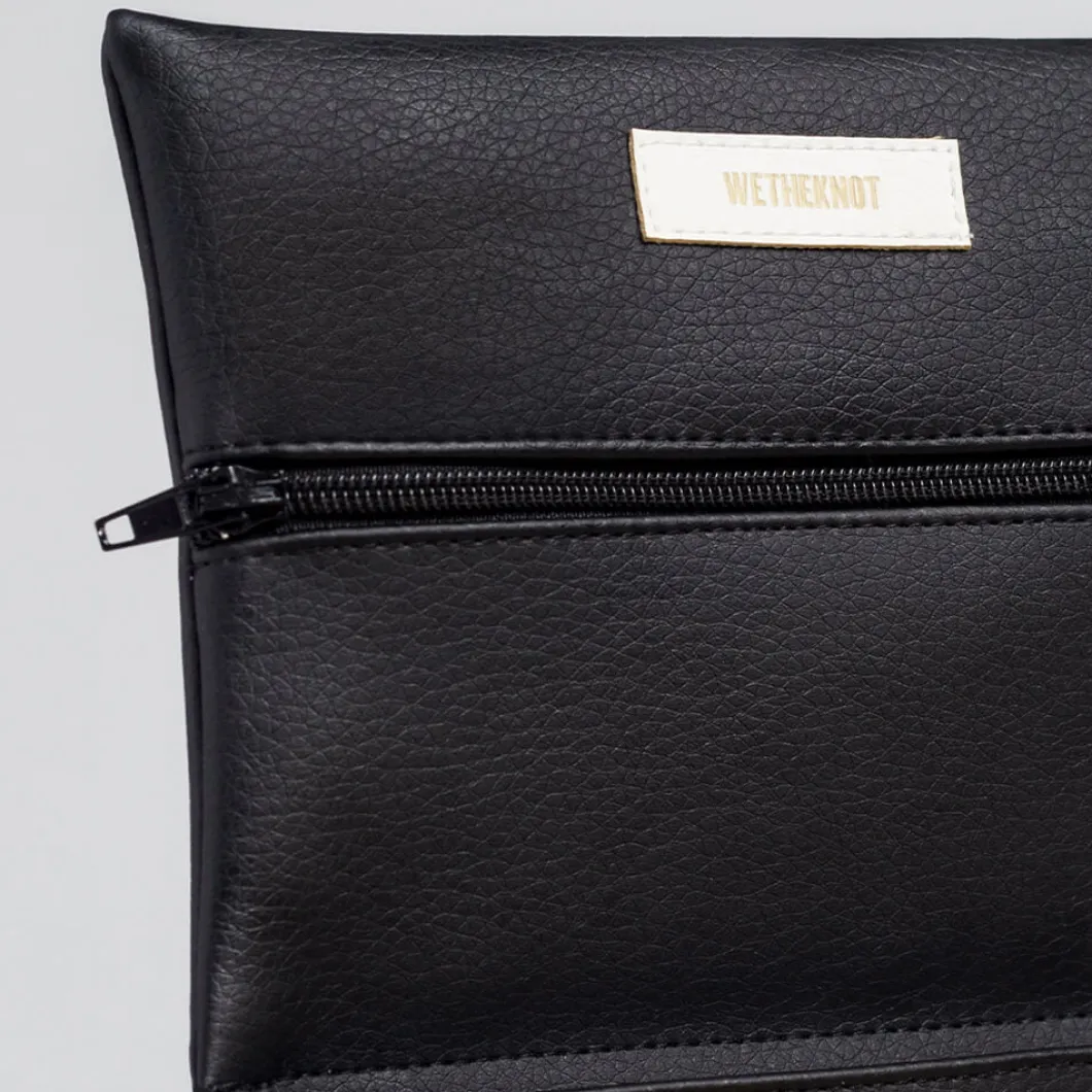 Wetheknot Vegan Leather Pouch>Woman Wallets
